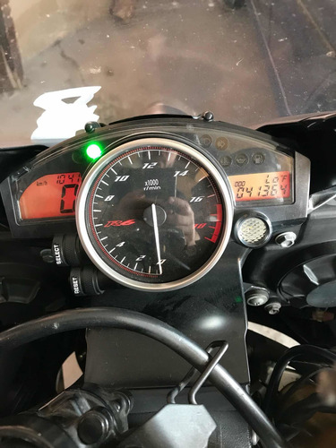 Yamaha R6