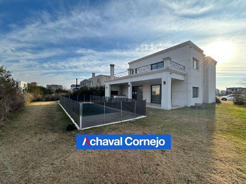 Venta Casa En Acacias-puertos (4 Dormitorios-pileta)