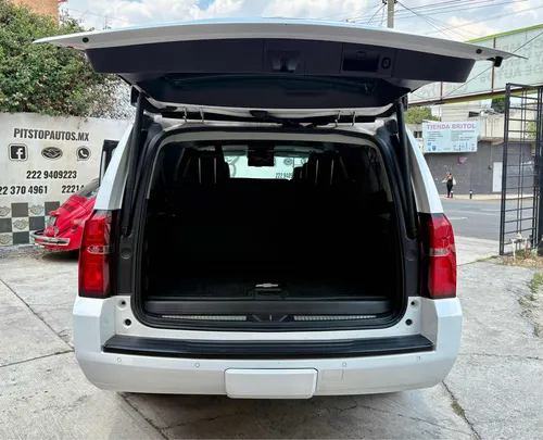 Chevrolet Suburban 5.4 Premier Piel 4x4 At