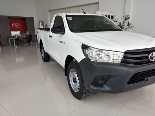 Toyota Hilux Cabina Simple 4 X 4 Modelo 2021