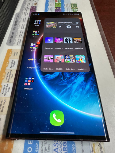Samsung Galaxy S22 Ultra Excelentes Condiciones Y Una Increíble Cámara Un Zoom Excelente Me Encantó Para Juegos (Usado)