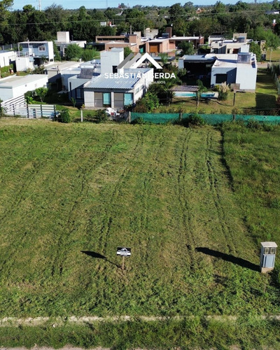 Lote En Venta En Tierras Del Este, Excelente Oportunidad De Inversión !!