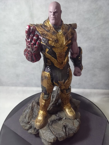 Thanos Black Order Iron Studios 1/10 (Usado)
