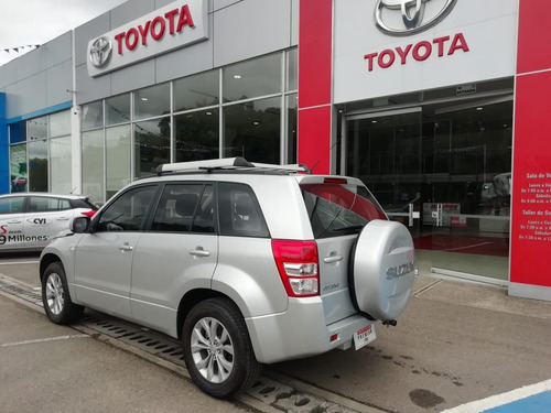 Suzuki Grand Vitara 4x4 Mt. 2015. Plata