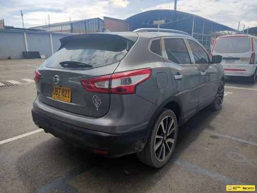 Imagen 5 de 16 de Nissan Qashqai 2.0cc At Aa 4x4
