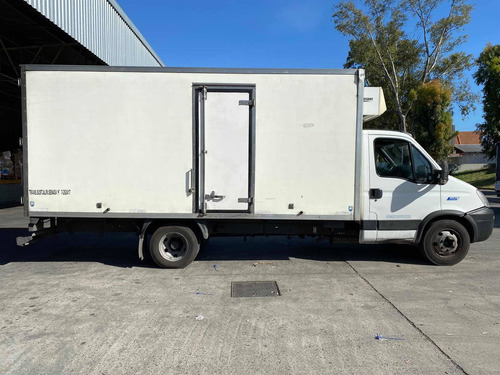 Imagen 3 de 17 de Iveco Daily Con Equipo De Frio Y Trabajo Fijo (opcional)