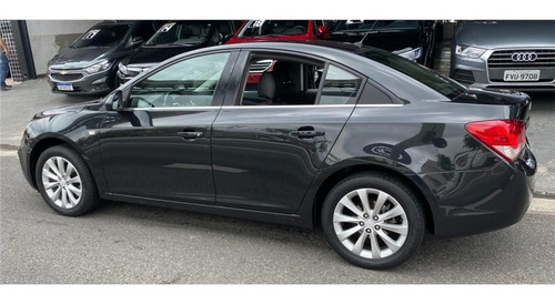 Imagem 9 de 15 de Chevrolet Cruze 1.8 Lt 16v Flex 4p Automático
