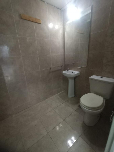 Imagen 9 de 13 de Local De 39m² Aprox. Muy Buen Estado En Ramos Mejia