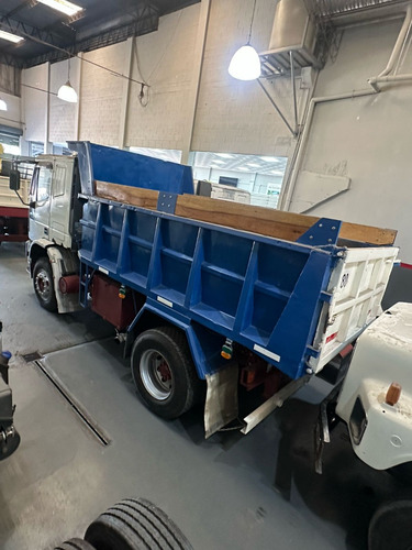 Iveco 150e20 1996 Con Volcadora De 8mts