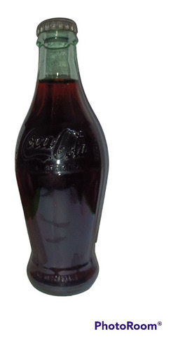 Botella Coca-cola Troquelada Líquido Original Corcholata (Usado)