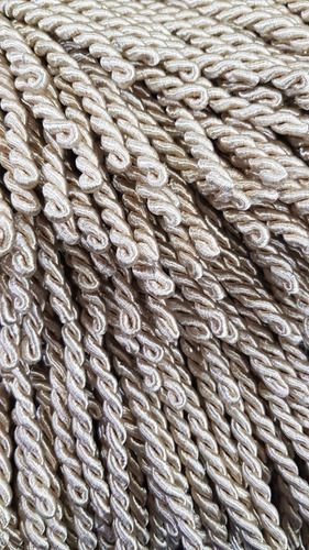 Imagen 3 de 3 de Fleco Para Decorar Muebles Cojines