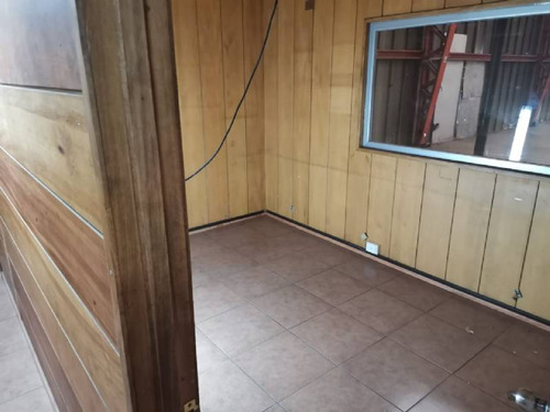 Arriendo 2.000 Mt2 Bodega El Salto Viña Del Mar Con Oficinas