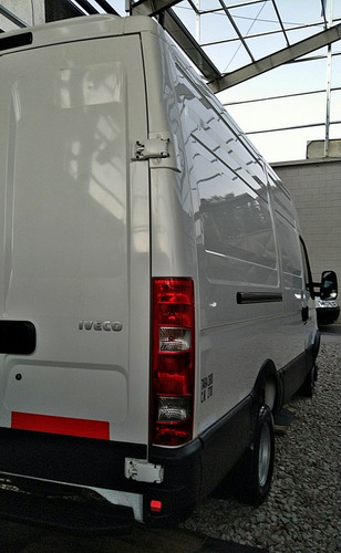 Iveco Daily 3.0 Furgon 55c16 H2 155cv 12.3m3 3300