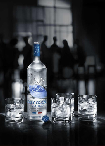 Vodka Grey Goose 1750ml Botellon Magnum En Estuche