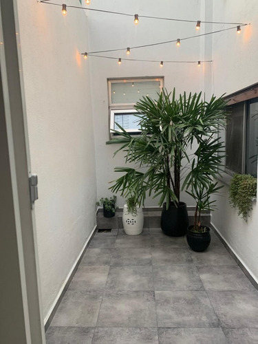 Lujoso Semipiso 4 Ambientes, Ubicado En H. Yrigoyen 9761 Lomas De Zamora