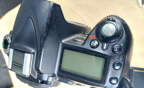 Imagen 2 de 3 de Cámara Fotográfica Profesional Nikon D90