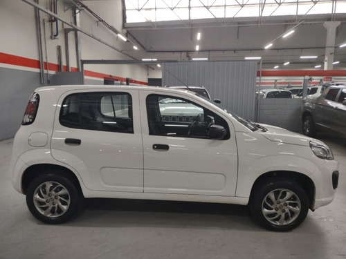 Imagem 5 de 14 de Fiat Uno 1.0 Attractive Flex 5p 20/2021
