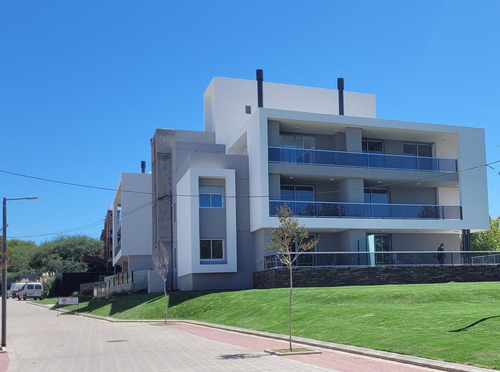 Imagen 16 de 30 de Departamentos 2 Dormitorios - Las Piedras Housing Privado - Va. Escondido