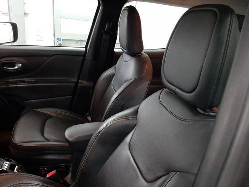 Jeep Renegade 1.8 16v Flex Limited 4p Automático