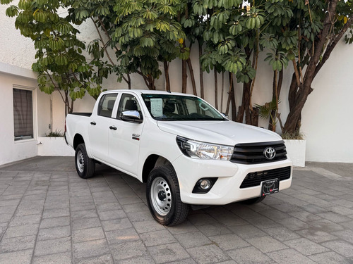 Toyota Hilux 2024