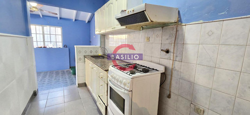 Venta Casa 3 Ambientes Con Gran Fondo Y Cochera Pasante Florida Oeste