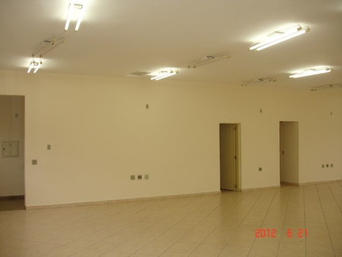 Imagem 17 de 28 de Galpão, 680 M² Total, 500m² De Vão Livre, Alugue Por R$ 21.000/mês - Vila Anastácio - Ga0339
