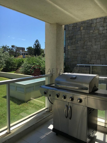 Imagen 16 de 19 de Hermoso Apartamento Frente Al Mar! - Punta Del Este Brava