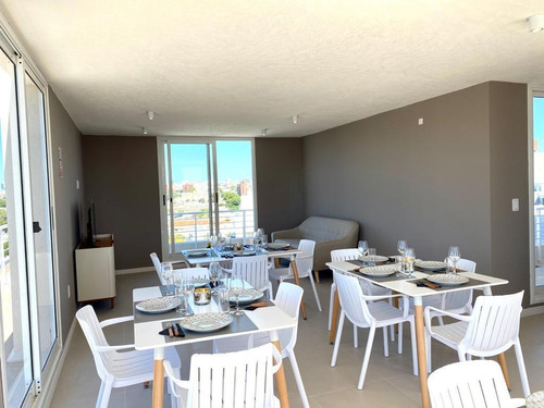 Imagen 11 de 21 de Dos Dormitorios, Terraza, Amenities.