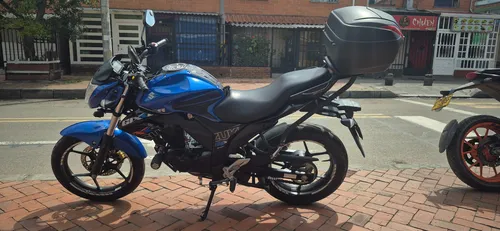Motocicleta Gixxer 150 Modelo 2021 Con 30 Mil Kilómetros