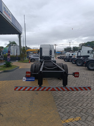 Caminhão Volkswagen 24280 Constelation Chassi 6x2