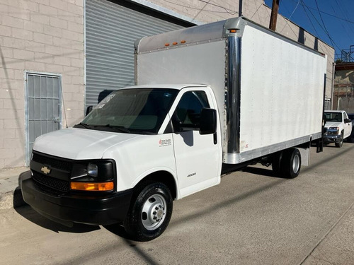 2016 Chevrolet Express 4500 Caja Seca 16' Pies 