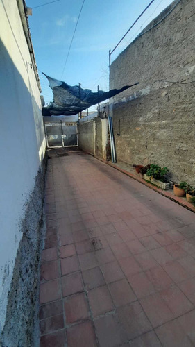 Imagen 11 de 14 de Casa Con Dos Departametos Internos