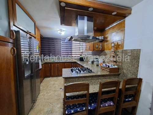 Penthouse Venta Urb Santa Rosalia Terra Santa 25-15452 Gjg