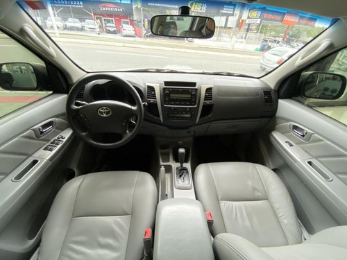 Imagem 12 de 15 de Hilux Cd Srv D4-d 4x4 3.0 Tdi Diesel Aut