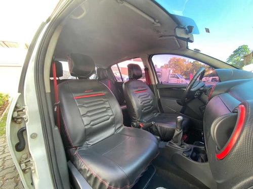 Imagem 6 de 15 de Sandero Gtl 16hp 2014