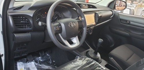 Toyota Hilux 2.4 Cd Dx 150cv 4x2