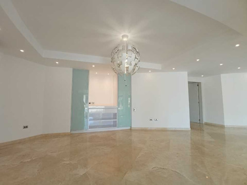 Imagen 10 de 29 de Se Vende Casa 900 M² 6h/7b/10pe La Lagunita
