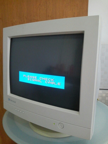 Monitor Antigo Crt Imagem Espetacular