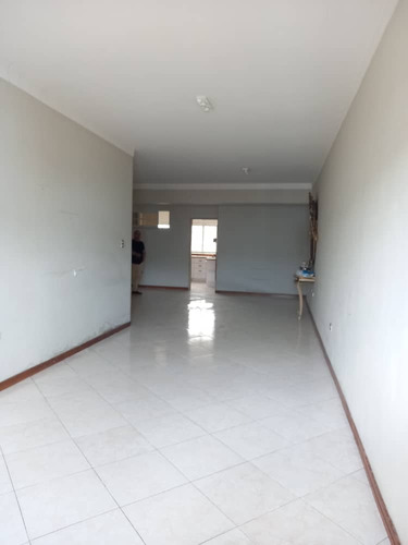 Irojas Vende Apartamento En Prebo, Valencia - Pla-1601