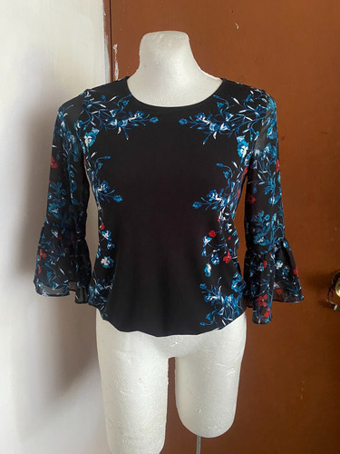 Blusa Talla S Floreada