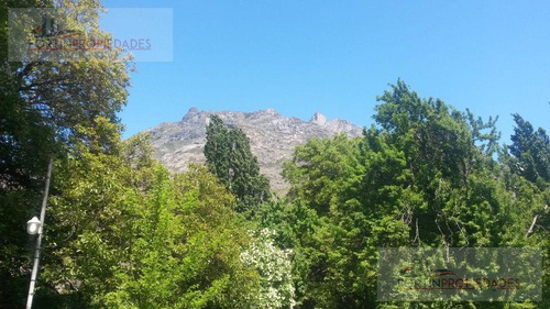 Imagen 2 de 6 de Campo - Trelew
