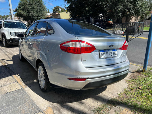 Ford Fiesta Kinetic 1.6 Sedan Se Plus 120cv
