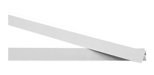 Imagem 3 de 7 de 10 Cantoneiras L Pvc Branca 20 X 20 X 1,5mm X 2,95m Perfimax