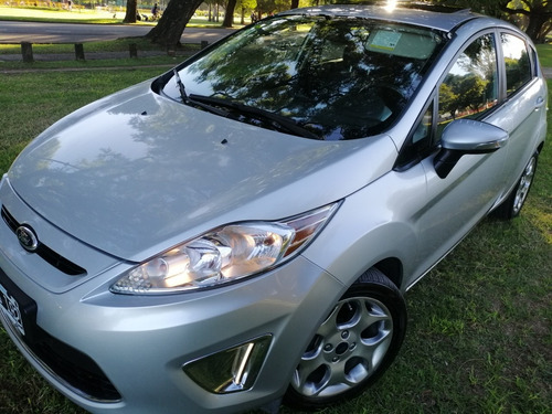 Ford Fiesta Kinetic Design 1.6 Design 120cv Titanium 2012