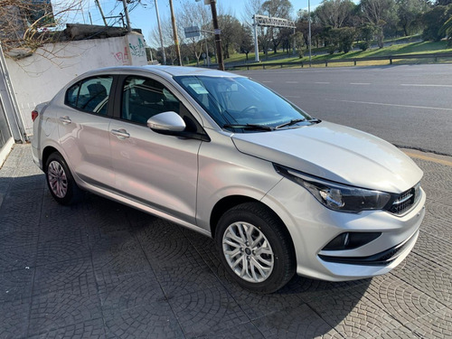 Imagen 8 de 16 de Fiat Cronos Drive 1.3 Pack Conectividad