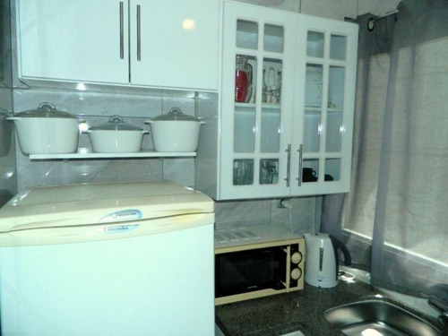 Apartamento En Venta De 2 Dormitorios En Peninsula