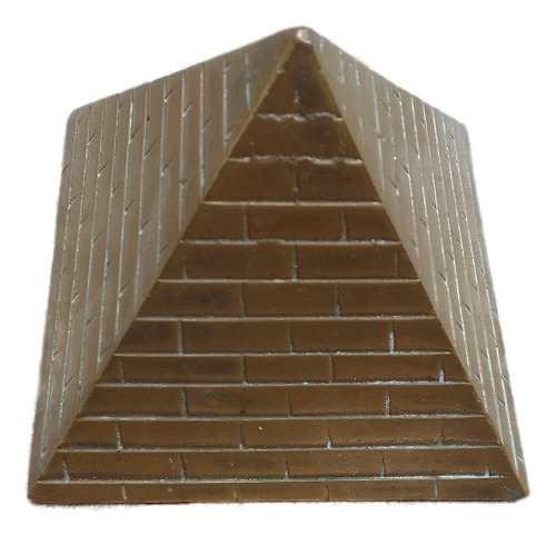 Piramide De Bronce