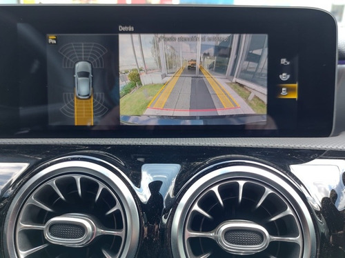 Imagen 3 de 15 de Mercedes-benz Clase A 2020 1.6 200 Cgi Sport At