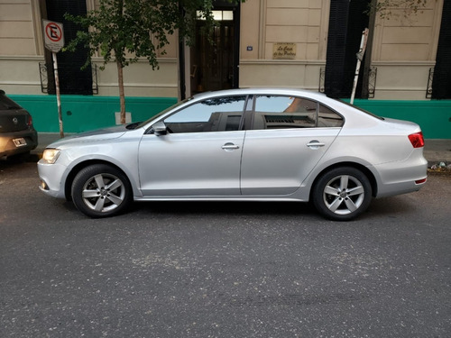 Volkswagen Vento Luxury 2.5