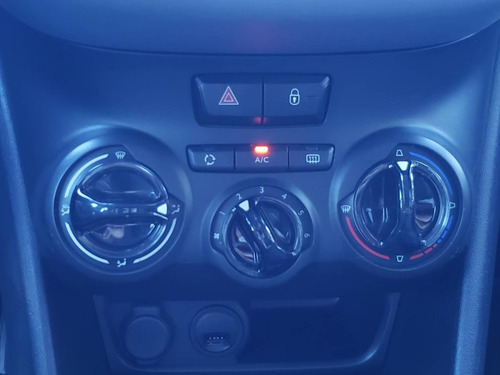 Peugeot 208 1.6 Active